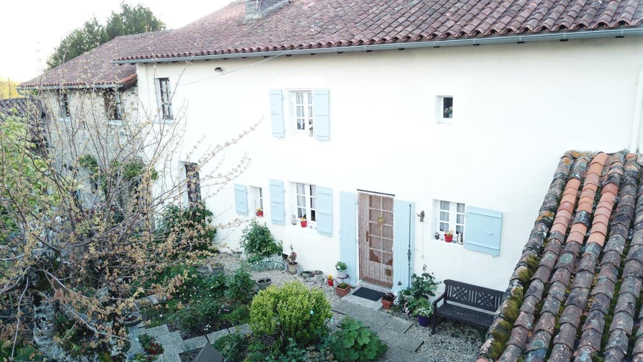 La Maison Des Fleurs Montemboeuf Экстерьер фото